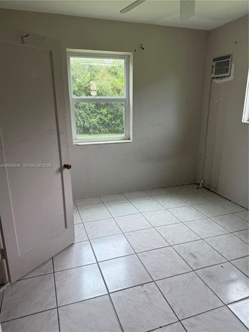 10860 NE 11th Avenue, Miami, FL 33161