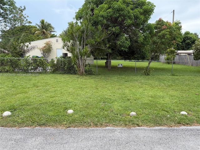 10860 NE 11th Avenue, Miami, FL 33161