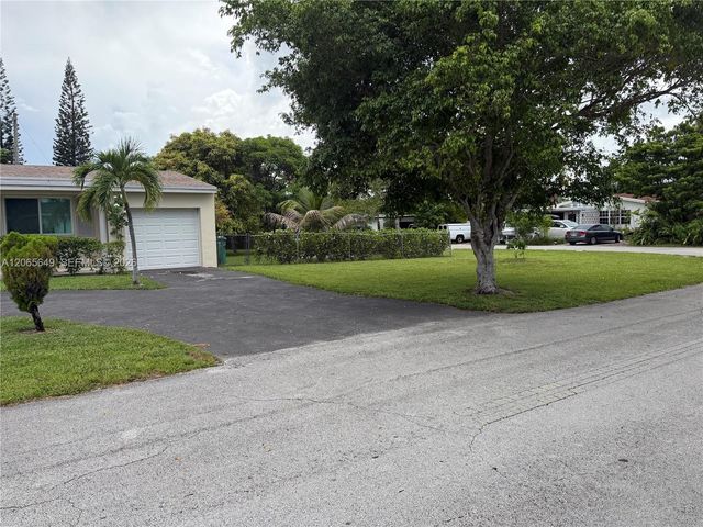 10860 NE 11th Avenue, Miami, FL 33161