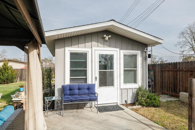1178 Brookside Ln, Lincoln, CA 95648