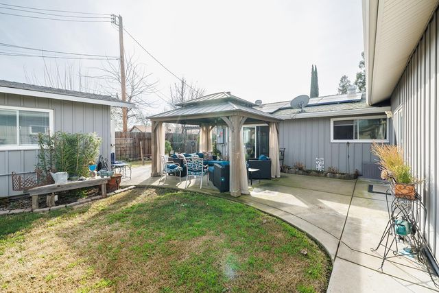 1178 Brookside Ln, Lincoln, CA 95648