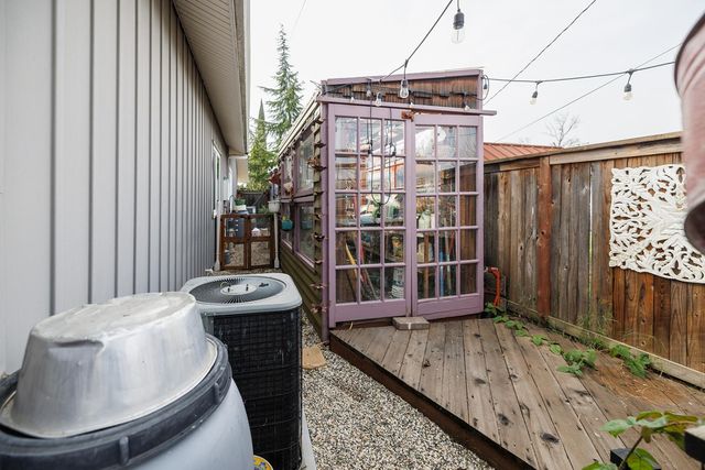 1178 Brookside Ln, Lincoln, CA 95648