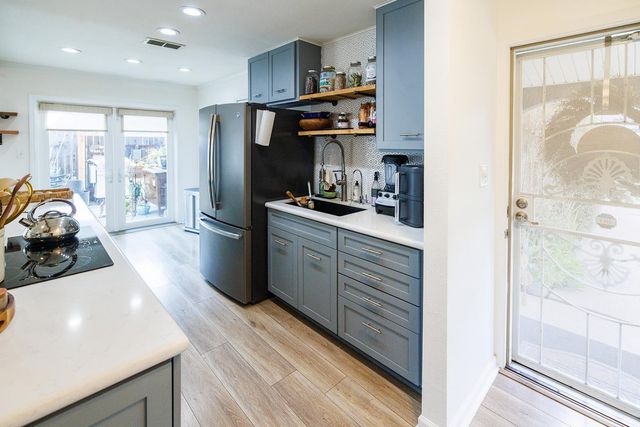 1178 Brookside Ln, Lincoln, CA 95648