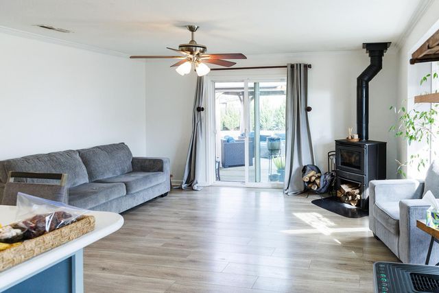 1178 Brookside Ln, Lincoln, CA 95648