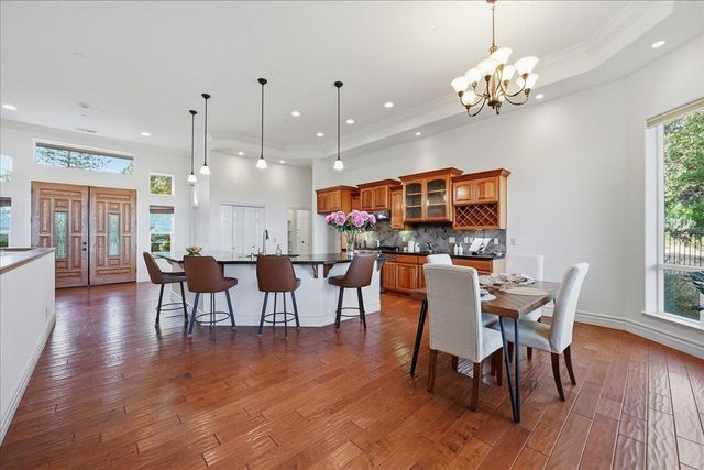 19372 Buck Ridge Rd, Grass Valley, CA 95949