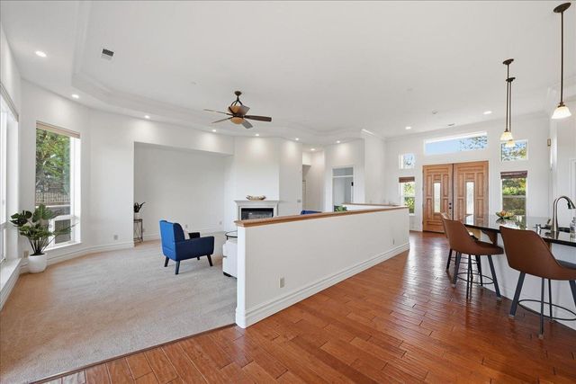 19372 Buck Ridge Rd, Grass Valley, CA 95949