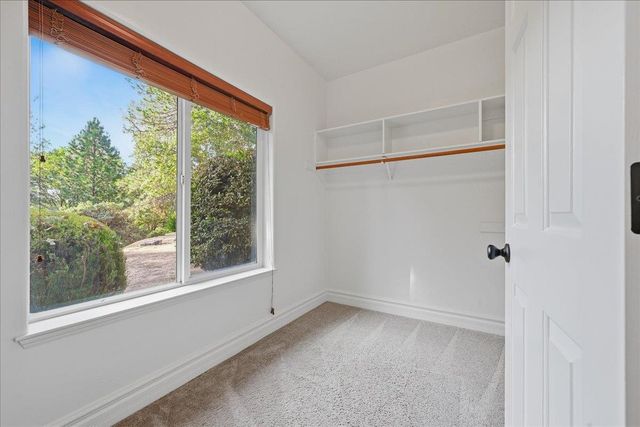 19372 Buck Ridge Rd, Grass Valley, CA 95949