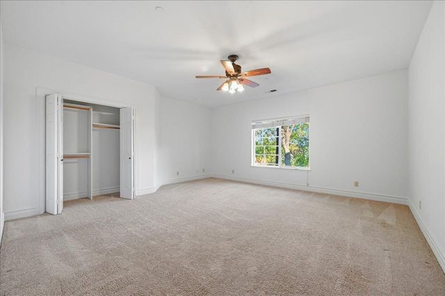 19372 Buck Ridge Rd, Grass Valley, CA 95949