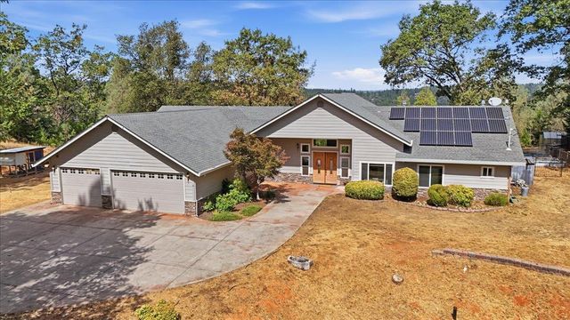 19372 Buck Ridge Rd, Grass Valley, CA 95949