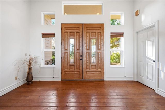 19372 Buck Ridge Rd, Grass Valley, CA 95949