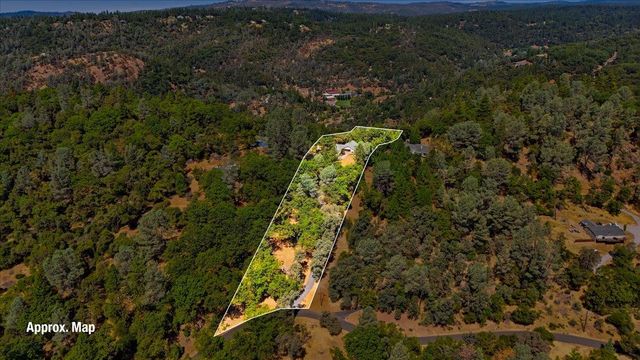 19372 Buck Ridge Rd, Grass Valley, CA 95949