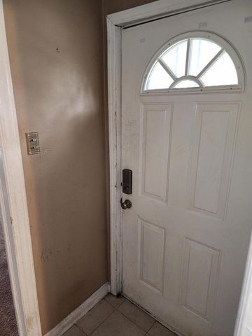 20529 Irvington Street, Detroit City, MI 48203