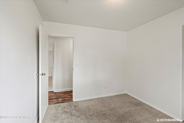 3135 E 17th Avenue, Anchorage, AK 99508