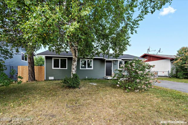 3135 E 17th Avenue, Anchorage, AK 99508