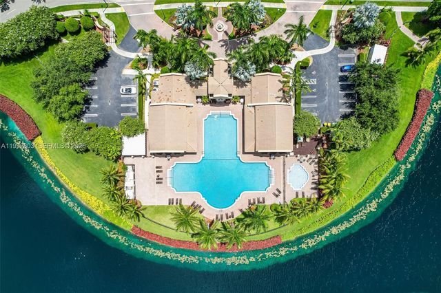 1760 NE 36th Ave, Homestead, FL 33033