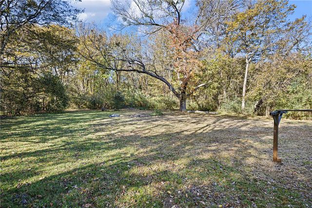 709 N Griffin Street, Morrilton, AR 72110