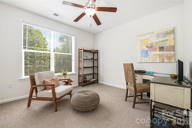 142 Brickton Village Circle 202, Fletcher, NC 28732