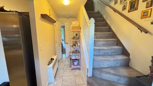 74 Elm St A, Framingham, MA 01701