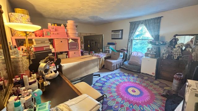 74 Elm St A, Framingham, MA 01701