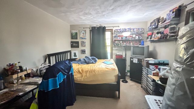 74 Elm St A, Framingham, MA 01701