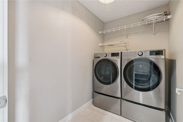 5913 Rock Ridge Drive, Marion, IA 52302