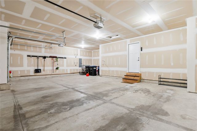 5913 Rock Ridge Drive, Marion, IA 52302