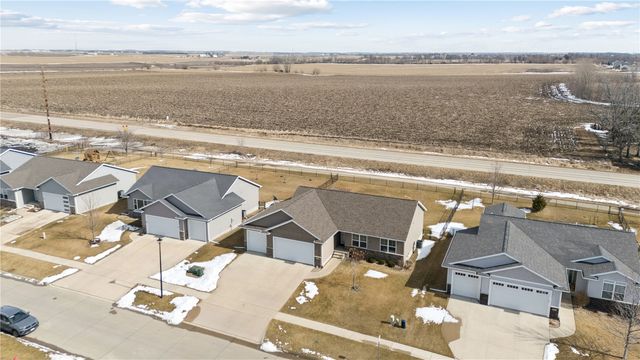 5913 Rock Ridge Drive, Marion, IA 52302
