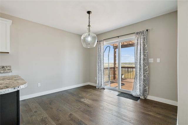 5913 Rock Ridge Drive, Marion, IA 52302