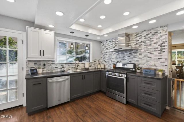 1327 Johnson Drive, Ventura, CA 93003
