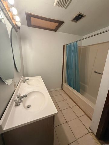 4300 W 9th Street, Little Rock, AR 72204