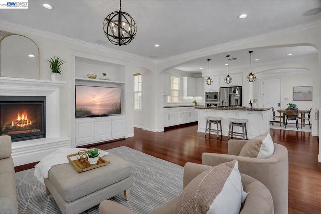 3567 Cinnamon Ridge Rd, San Ramon, CA 94582