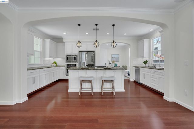 3567 Cinnamon Ridge Rd, San Ramon, CA 94582