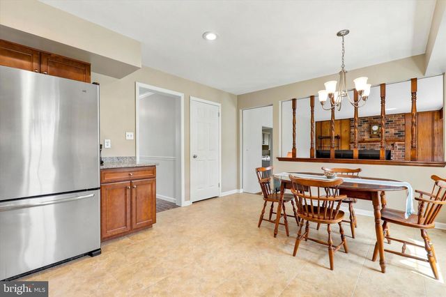 22 WOODSTOCK CIR, Collegeville, PA 19426