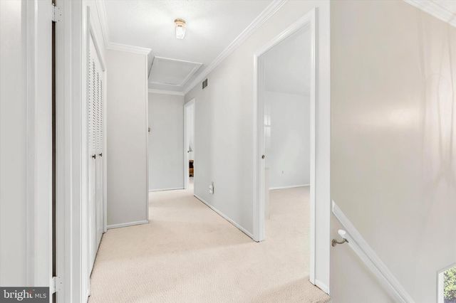 22 WOODSTOCK CIR, Collegeville, PA 19426