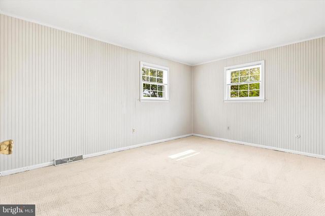 22 WOODSTOCK CIR, Collegeville, PA 19426
