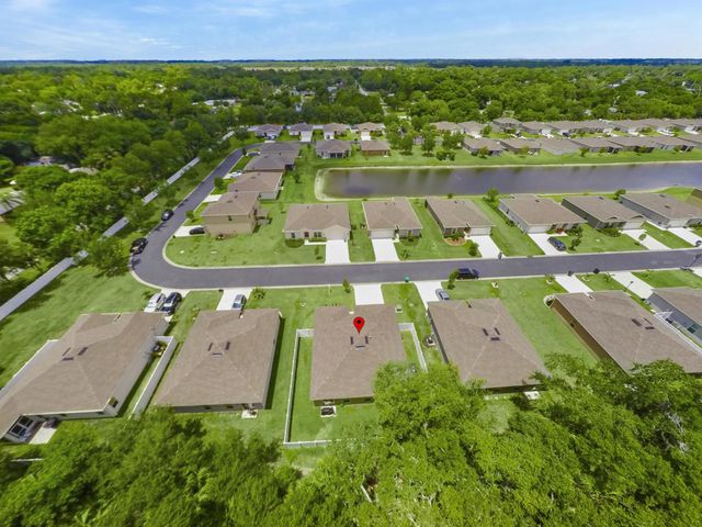 5234 Oakland Lake Circle, Fort Pierce, FL 34951