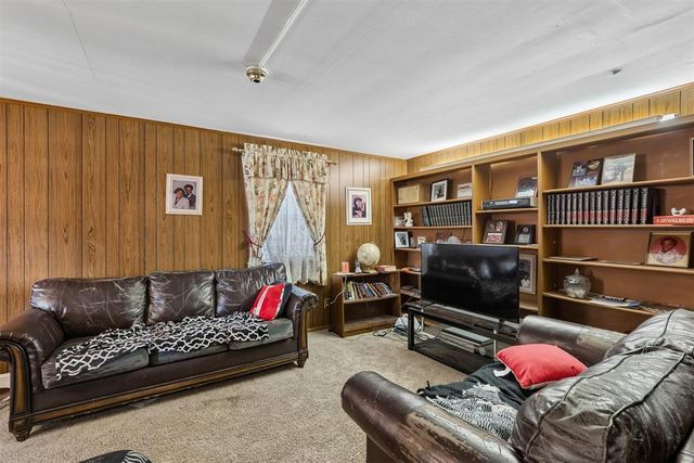 3112 Center Street, Oklahoma City, OK 73120