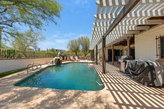4155 N La Linda Rama, Tucson, AZ 85718