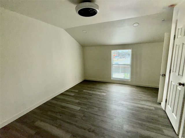 7629 Military Parkway, Dallas, TX 75227