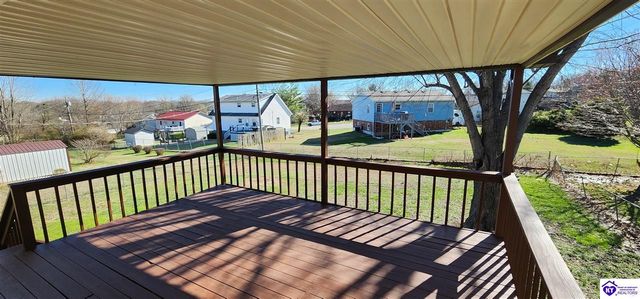 2669 Lake Road North, Radcliff, KY 40160