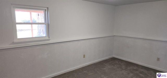 2669 Lake Road North, Radcliff, KY 40160