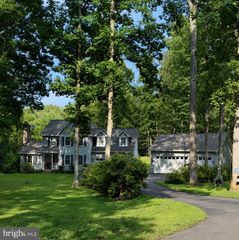 13921 DAVE DR, Nokesville, VA 20181