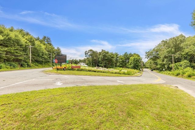 405 Shearer St, Palmer, MA 01069