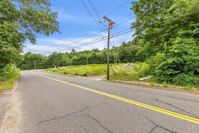 405 Shearer St, Palmer, MA 01069