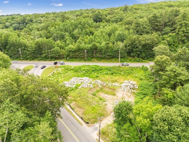 405 Shearer St, Palmer, MA 01069