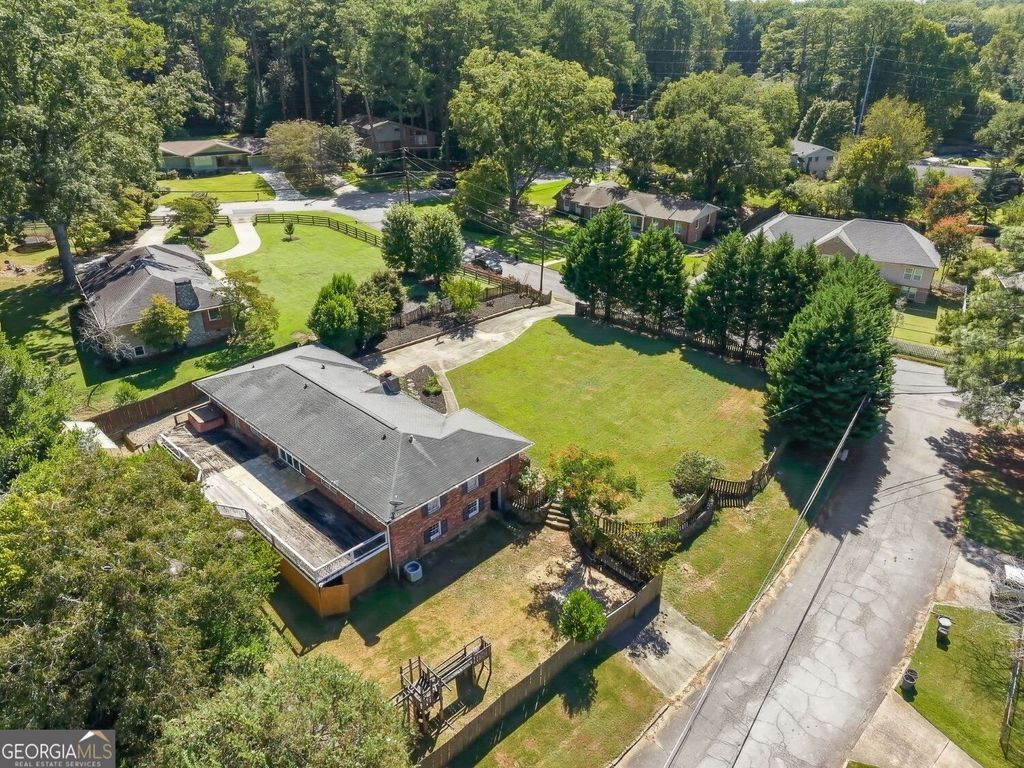 2579 Whiteleigh Drive NE, Atlanta, GA 30345 — photo 3