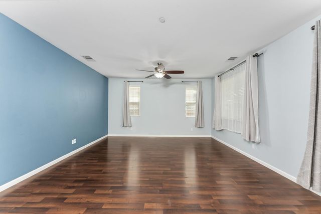 1096 Landmark Cir, Lincoln, CA 95648