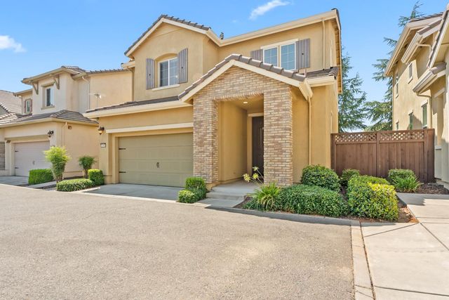 1096 Landmark Cir, Lincoln, CA 95648