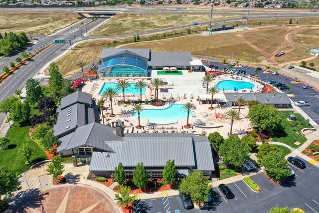 1096 Landmark Cir, Lincoln, CA 95648