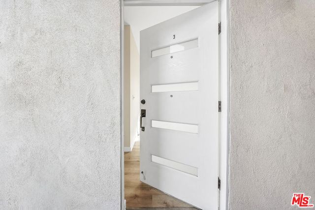 1002 E 33rd Street 3, Los Angeles, CA 90011